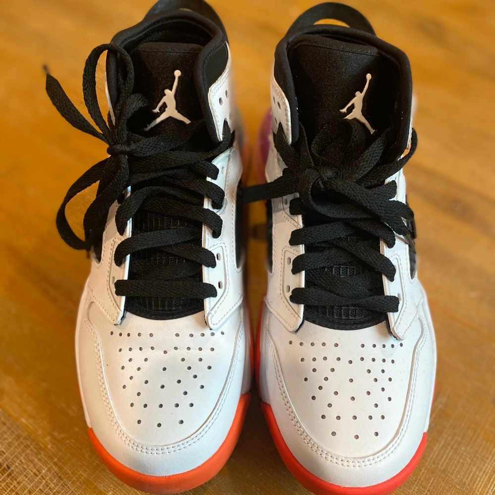 Nike Air Jorden basketball shoes
